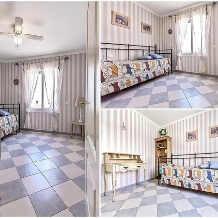 Villa In Los Cristianos *